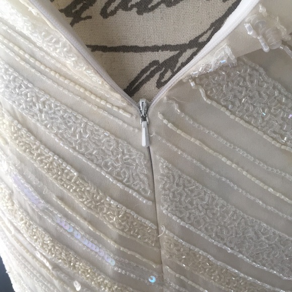 Gorgeous ivory sequin formal evening gown - Picture 4 of 8